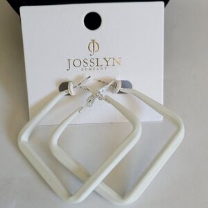 Josslyn Company White Square Hoop Earrings 2” Retro NEW